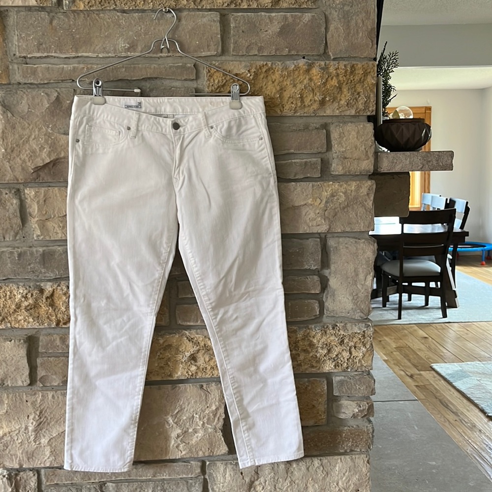 GAP 1969 Always Skinny White Jeans Size 31